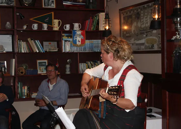 酒店 胡木尔伦酒店